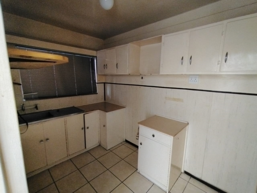 To Let 1 Bedroom Property for Rent in Harrismith Free State